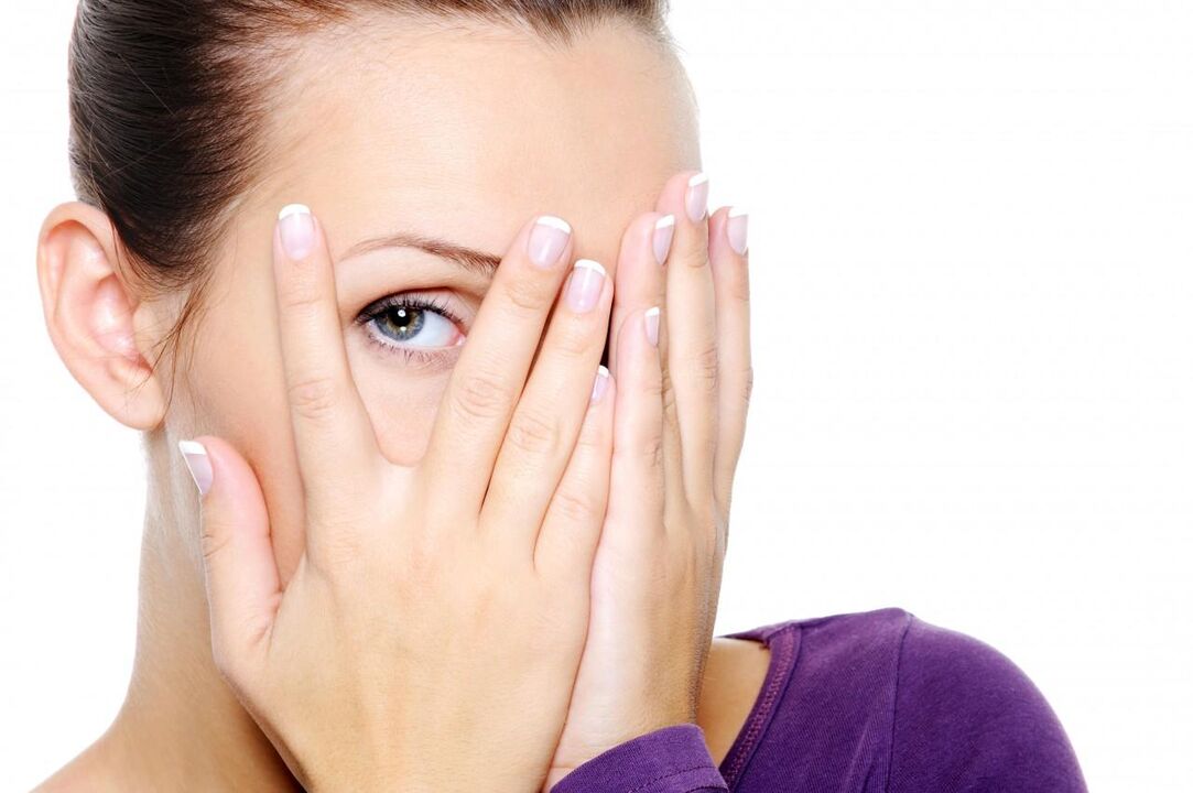 Ocular exercise through the fingers